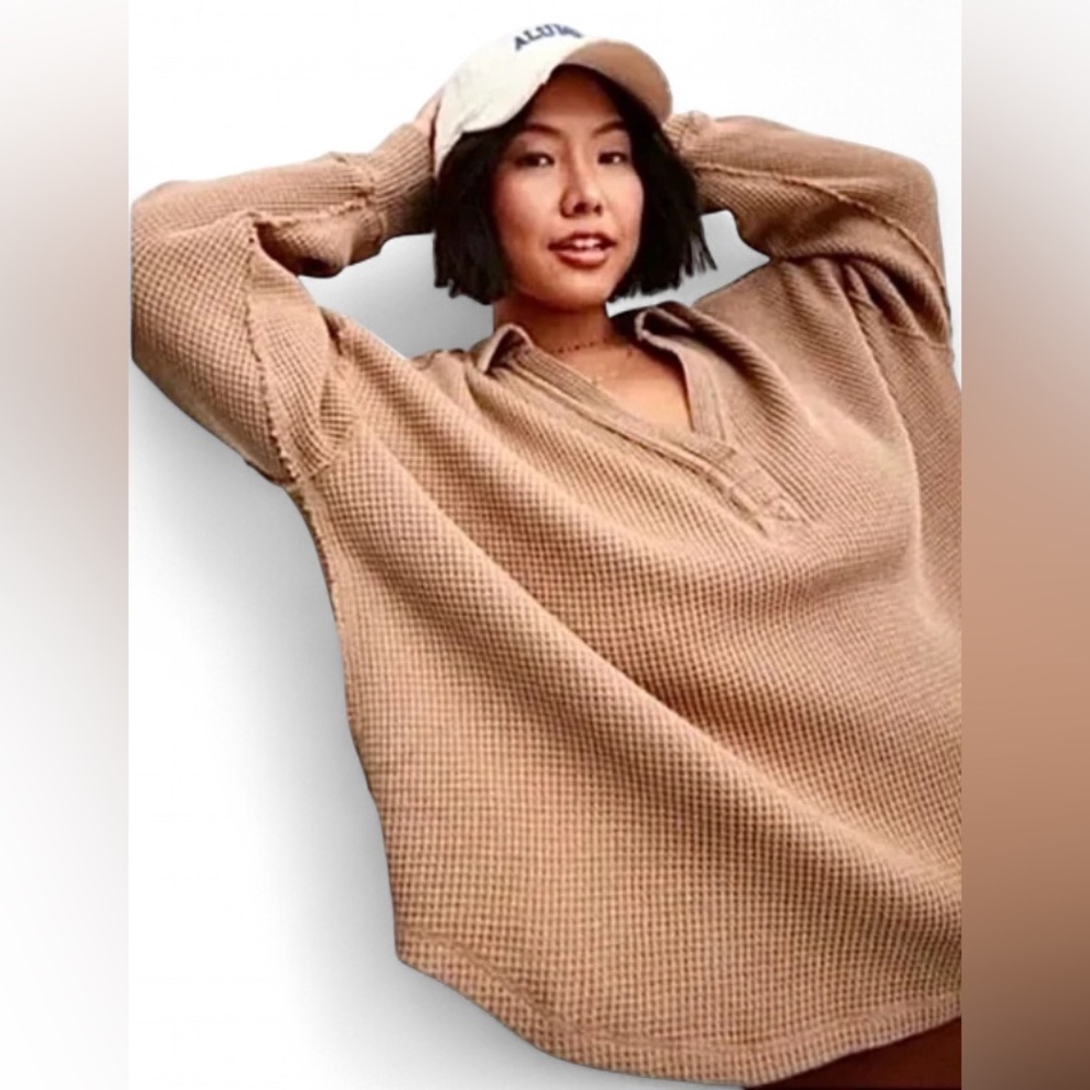 Aerie Women's V-Neck Sweater in Tan